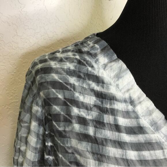 Soft Surroundings black gray sheer striped popover top size Petite Extra Large - Picture 6 of 15